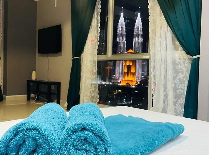 Nour Homestay Klcc View - Cozy 1